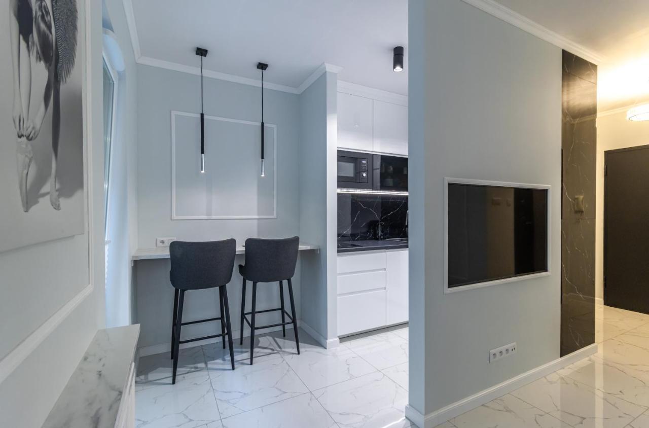Apartament Luna, Piotrkowska 44 - Free Parking Łódź Exteriör bild